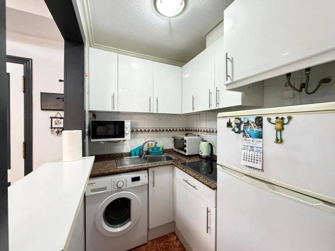 1 soveværelse Lejlighed til salg i Torrevieja - € 109.900 (Ref: 10181262)