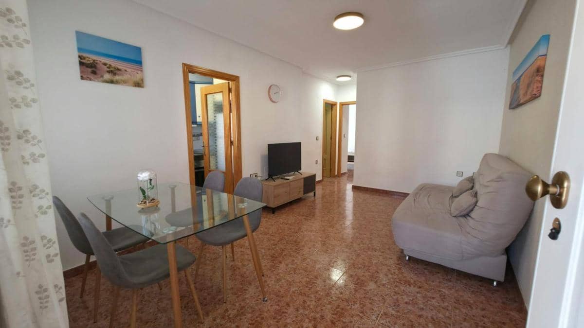 Bungalow de 2 habitaciones en Torrevieja en venta con garaje - 134.900 € (Ref: 10181263)