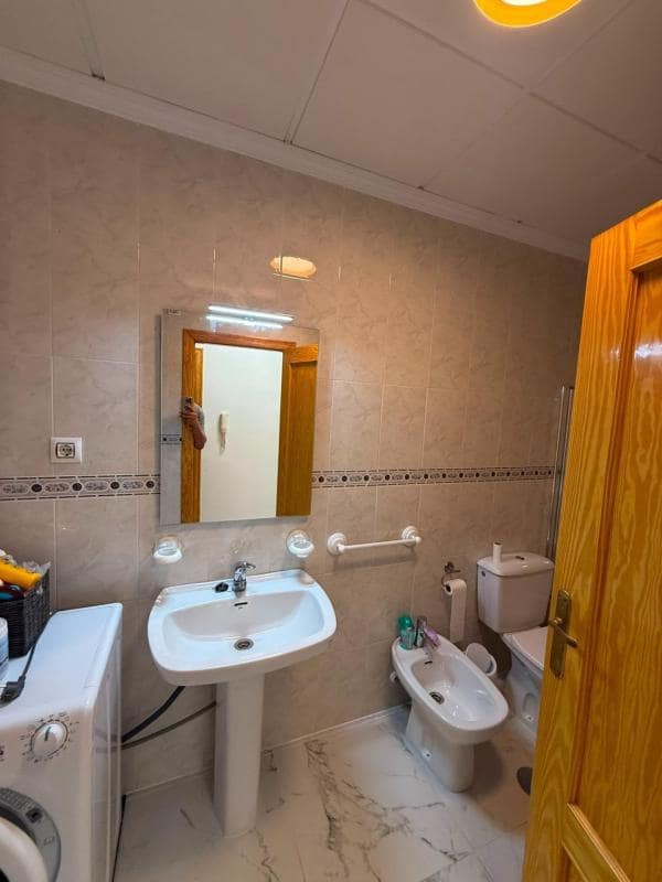 2 Zimmer Apartment zu verkaufen in Torrevieja - 145.000 € (Ref: 10181264)