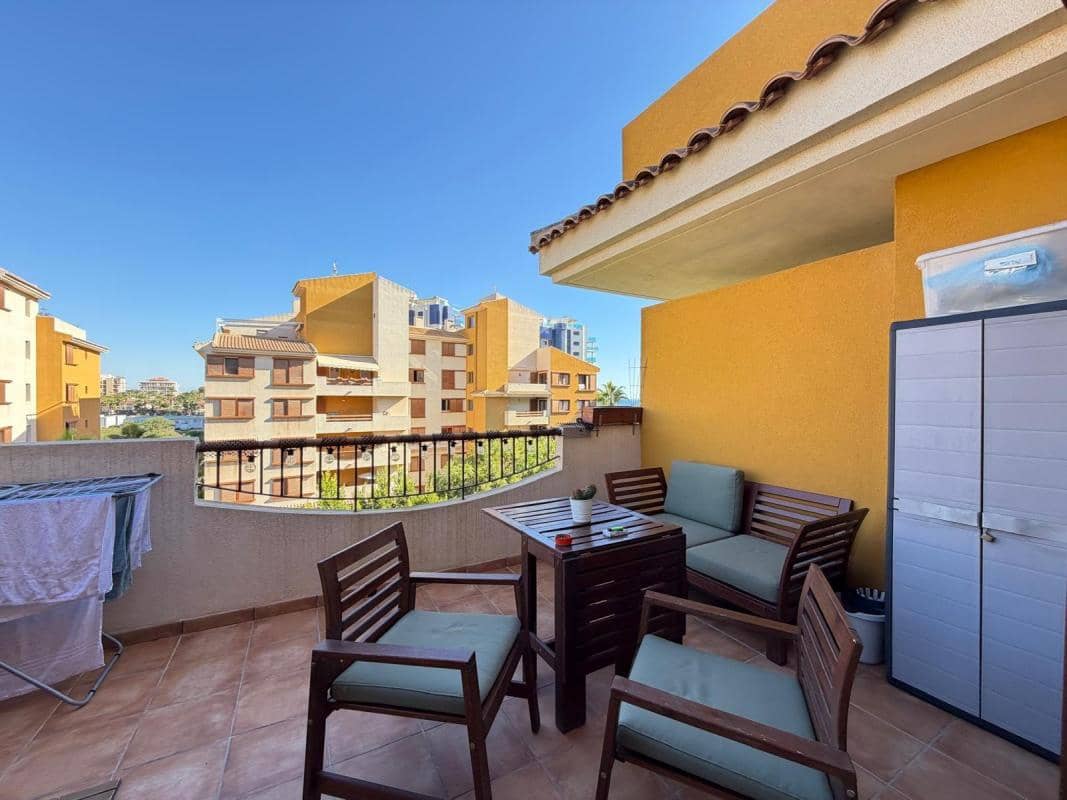 3 Zimmer Apartment zu verkaufen in Torrevieja mit Pool Garage - 349.900 € (Ref: 10181267)