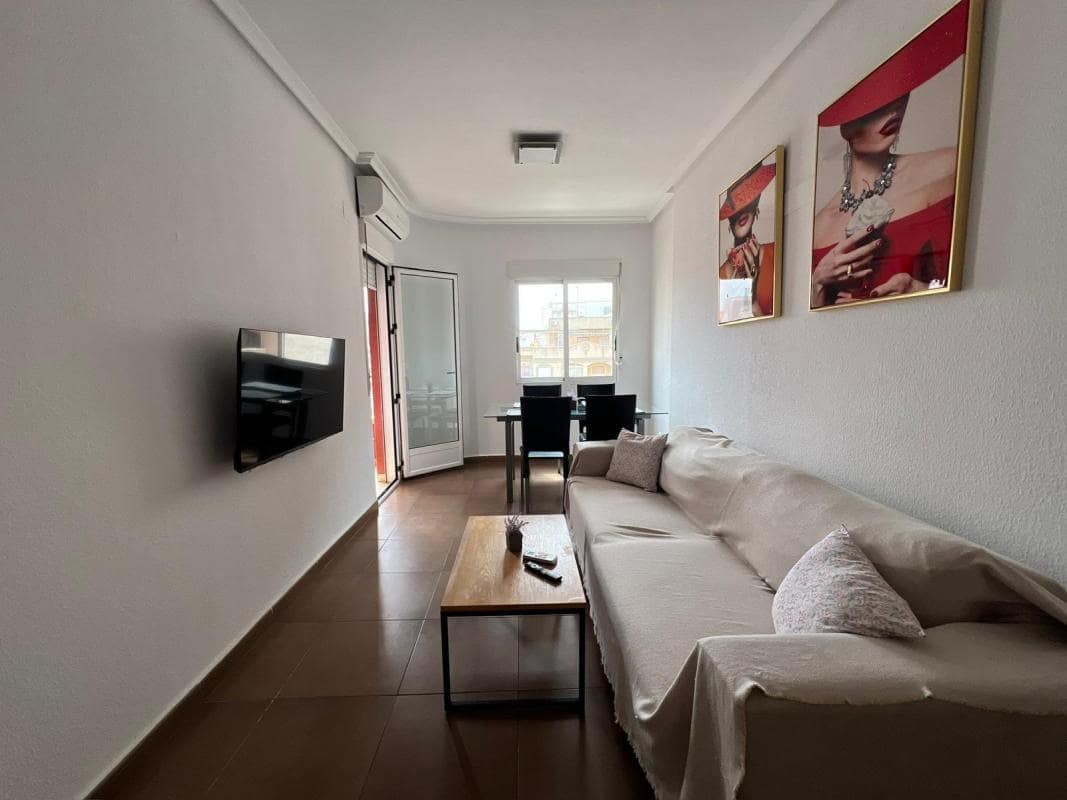 2 slaapkamer Appartement te koop in Torrevieja - € 149.015 (Ref: 10181271)