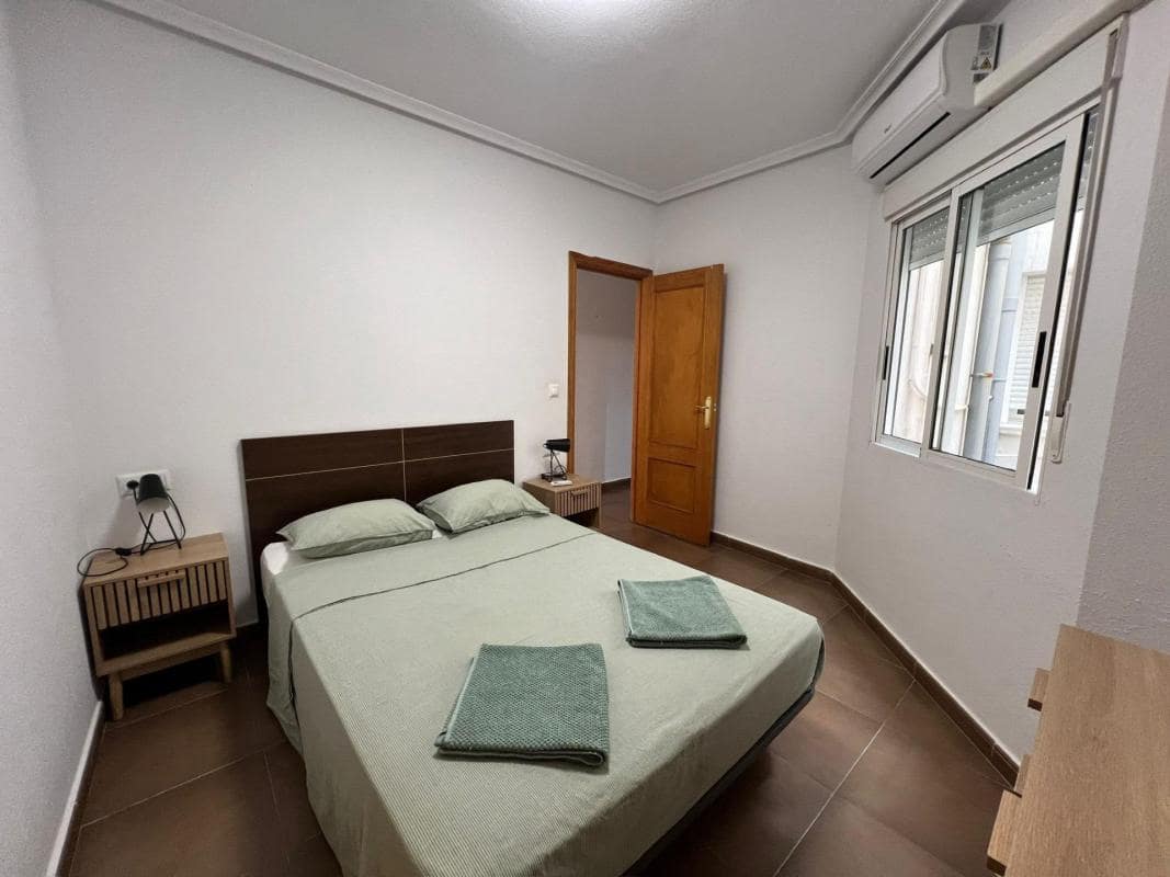 2 slaapkamer Appartement te koop in Torrevieja - € 149.015 (Ref: 10181271)