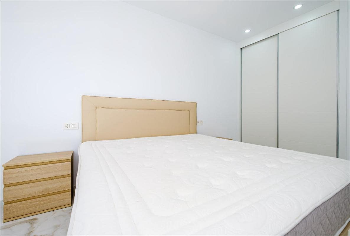 4 makuuhuone Huoneisto myytävänä paikassa Torrevieja - 574 900 € (Ref: 10181283)