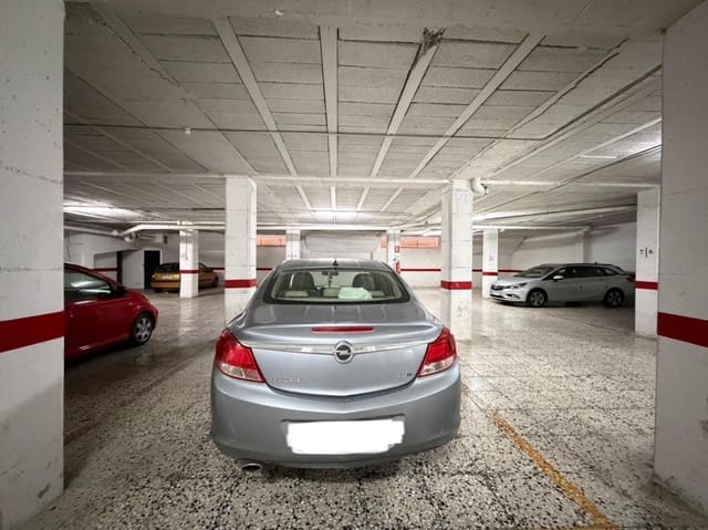 Garasje til salgs i Avenida Habaneras - Curva de Palangre, Torrevieja - € 17 900 (Ref: 10181284)