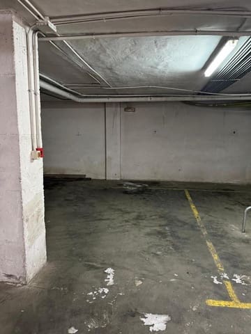 Garaż na sprzedaż w Las Piscinas Naturales, Torrevieja - 12 900 € (Ref: 10181288)