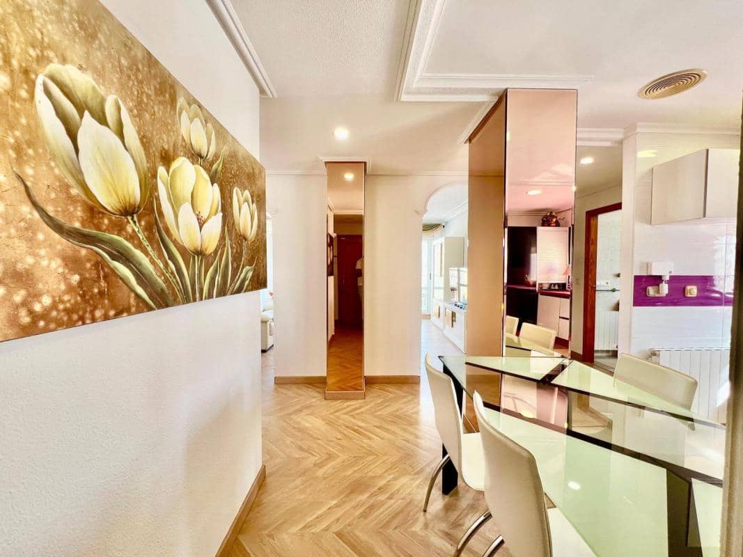 3 quarto Apartamento para venda em Torrevieja com garagem - 349 900 € (Ref: 10181291)