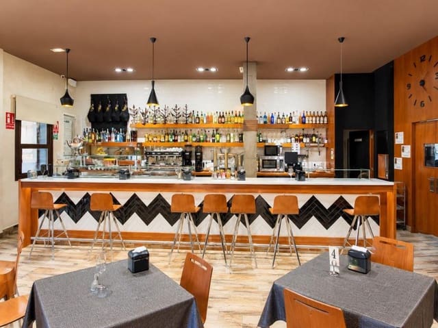 10 slaapkamer Bedrijf te koop in La Murada, Orihuela met garage - € 999.900 (Ref: 10181295)