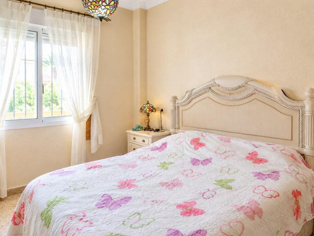 2 soverom Bungalow til salgs i Orihuela med svømmebasseng garasje - € 198 000 (Ref: 10181311)