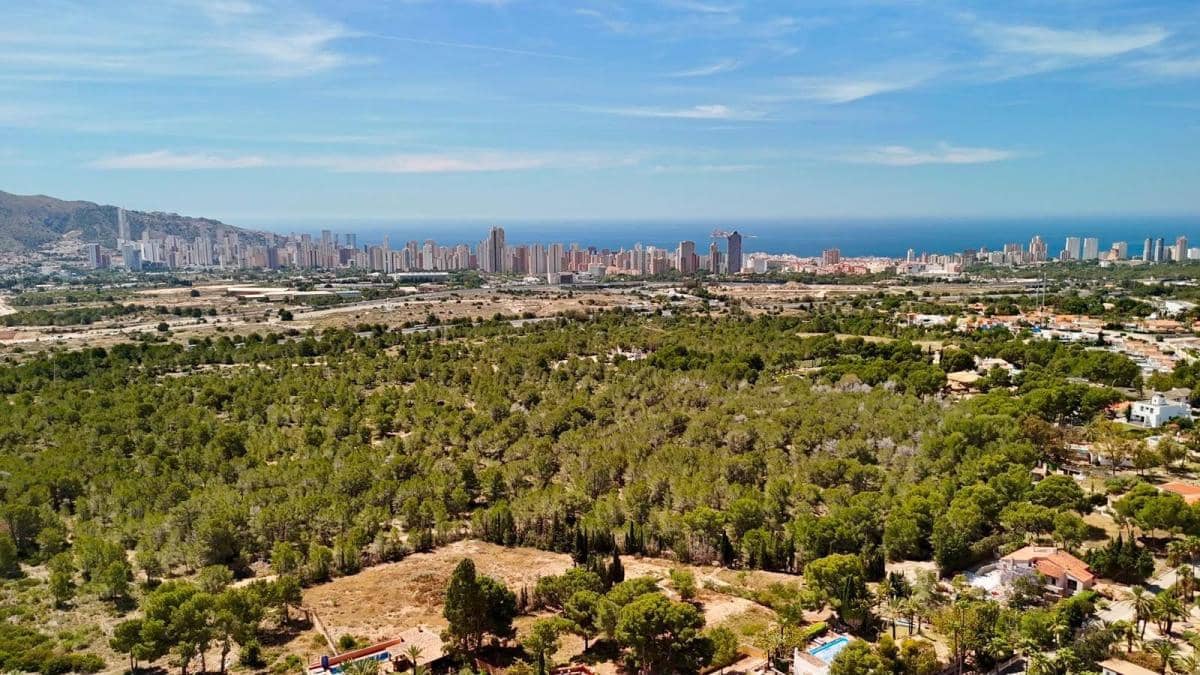 4 bedroom Villa for sale in La Nucia with pool garage - € 854,000 (Ref: 10181314)