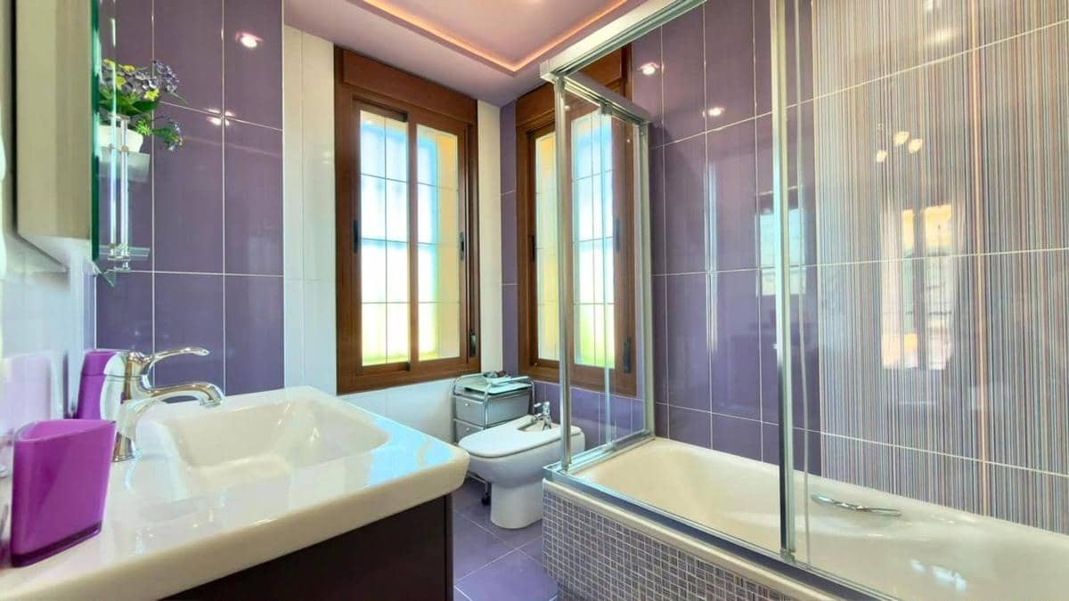 8 quarto Moradia para venda em Calpe / Calp com piscina garagem - 2 500 000 € (Ref: 10181320)