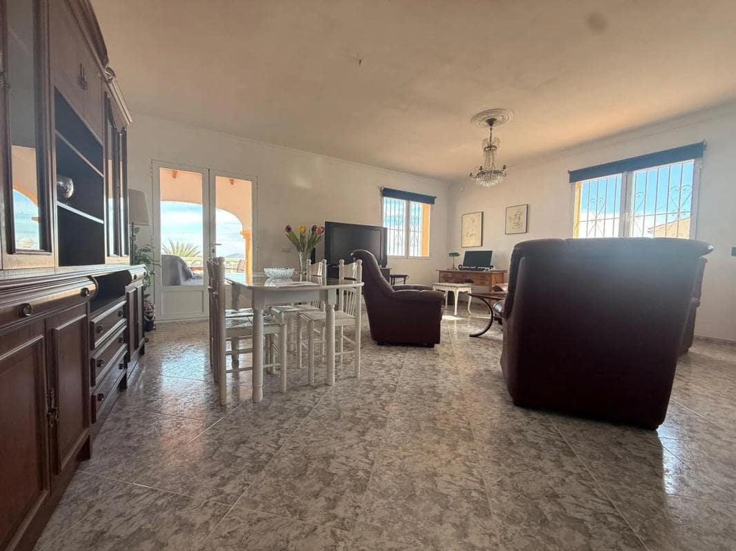4 slaapkamer Villa te koop in Calpe / Calp met zwembad garage - € 649.000 (Ref: 10181323)