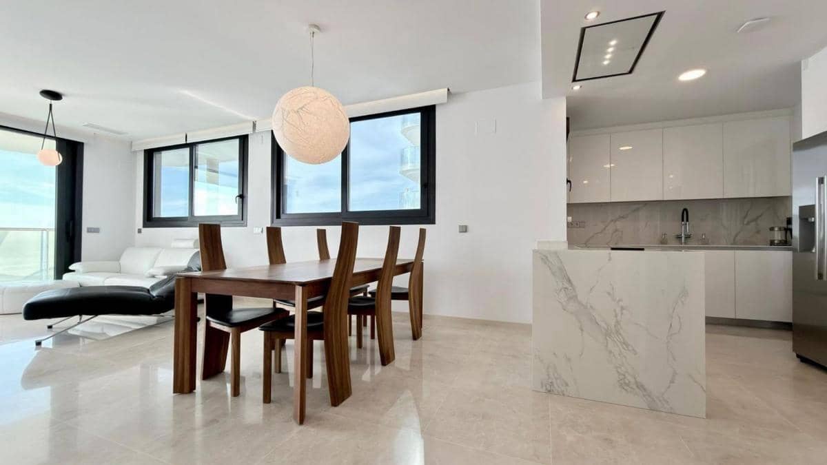 3 bedroom Apartment for sale in Benidorm with pool garage - € 1,439,000 (Ref: 10181330)