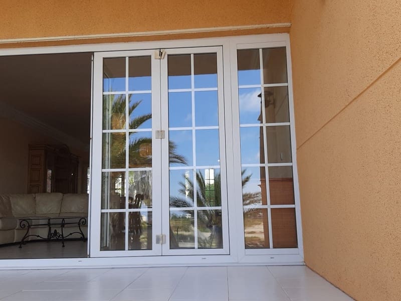 3 soverom Villa til salgs i La Manga del Mar Menor med svømmebasseng garasje - € 780 000 (Ref: 10181407)