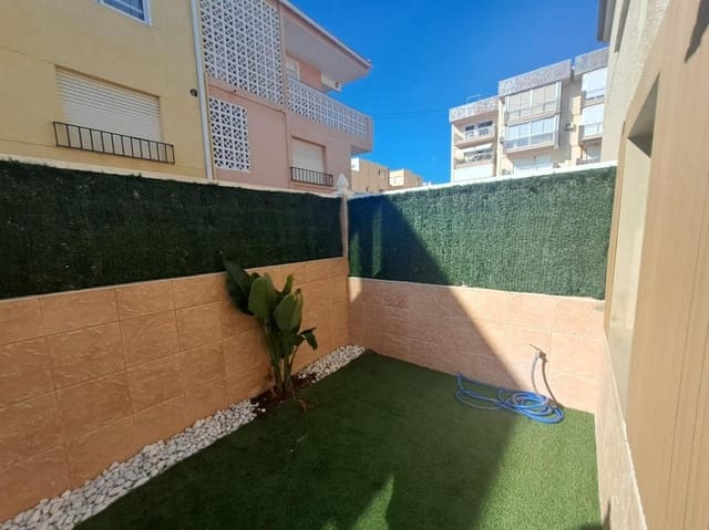 Leilighet til salgs i Los Europeos, Torrevieja - € 334 900 (Ref: 10181470)