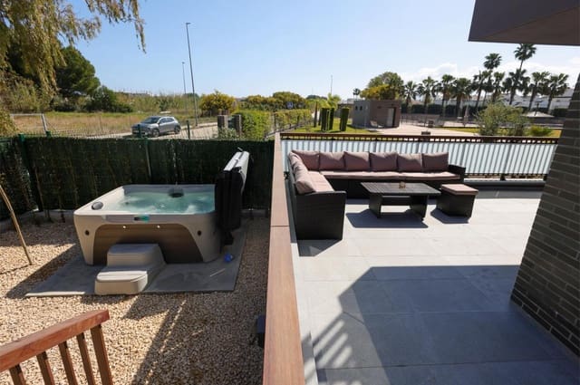 1 soveværelse Lejlighed til salg i Centro Urbano, Dénia med swimmingpool garage - € 370.000 (Ref: 10181471)