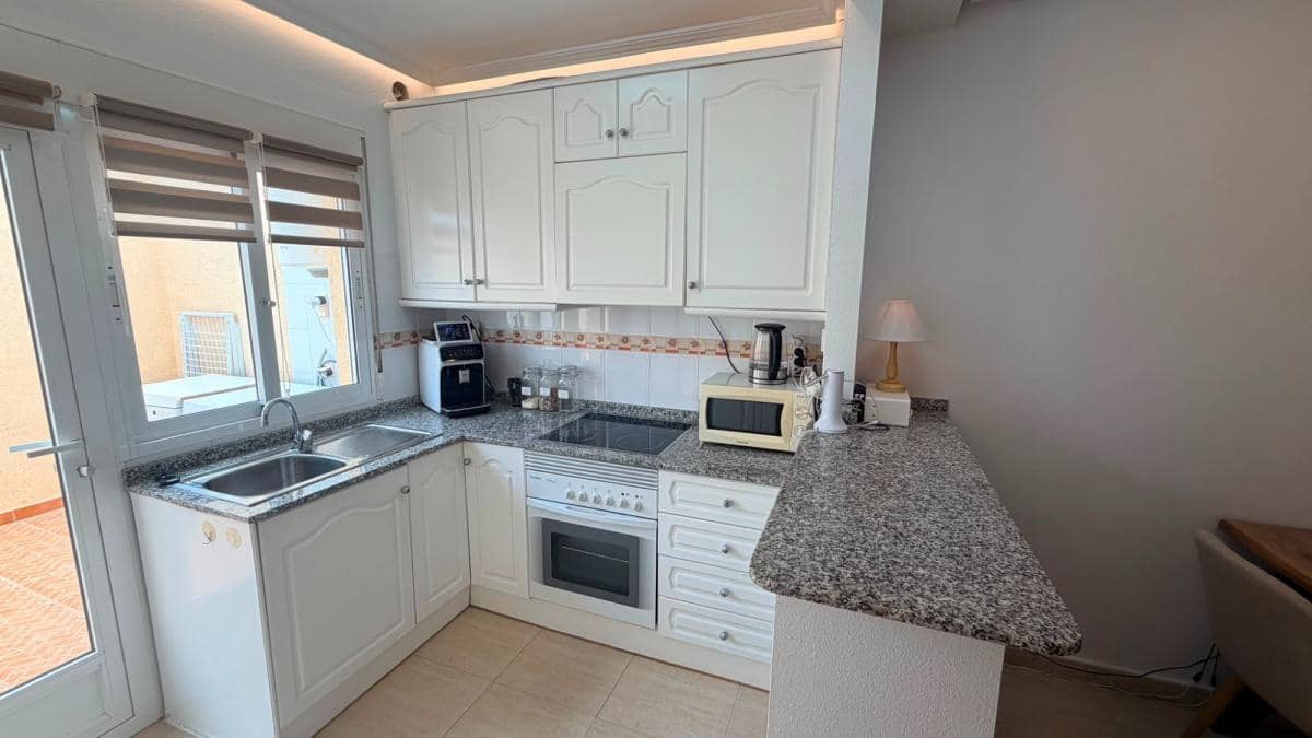 2 soverom Hus til salgs i Los Montesinos med svømmebasseng garasje - € 168 000 (Ref: 10181505)