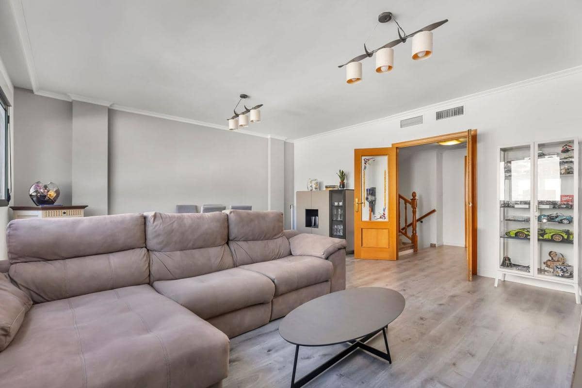 4 sovrum Lägenhet till salu i Novelda med garage - 287 700 € (Ref: 10181509)