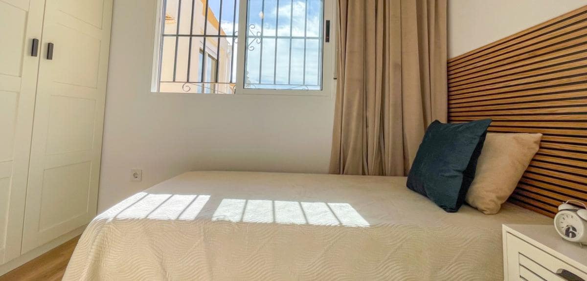 3 sypialnia Dom na sprzedaż w Orihuela z basenem garażem - 268 800 € (Ref: 10181511)
