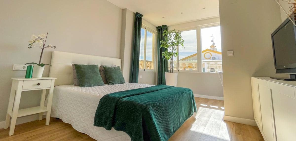 3 sypialnia Dom na sprzedaż w Orihuela z basenem garażem - 268 800 € (Ref: 10181511)