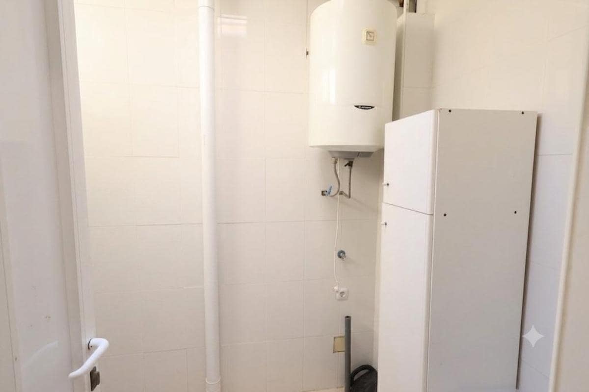 3 soveværelse Byhus til salg i Torrevieja med swimmingpool garage - € 234.000 (Ref: 10181567)