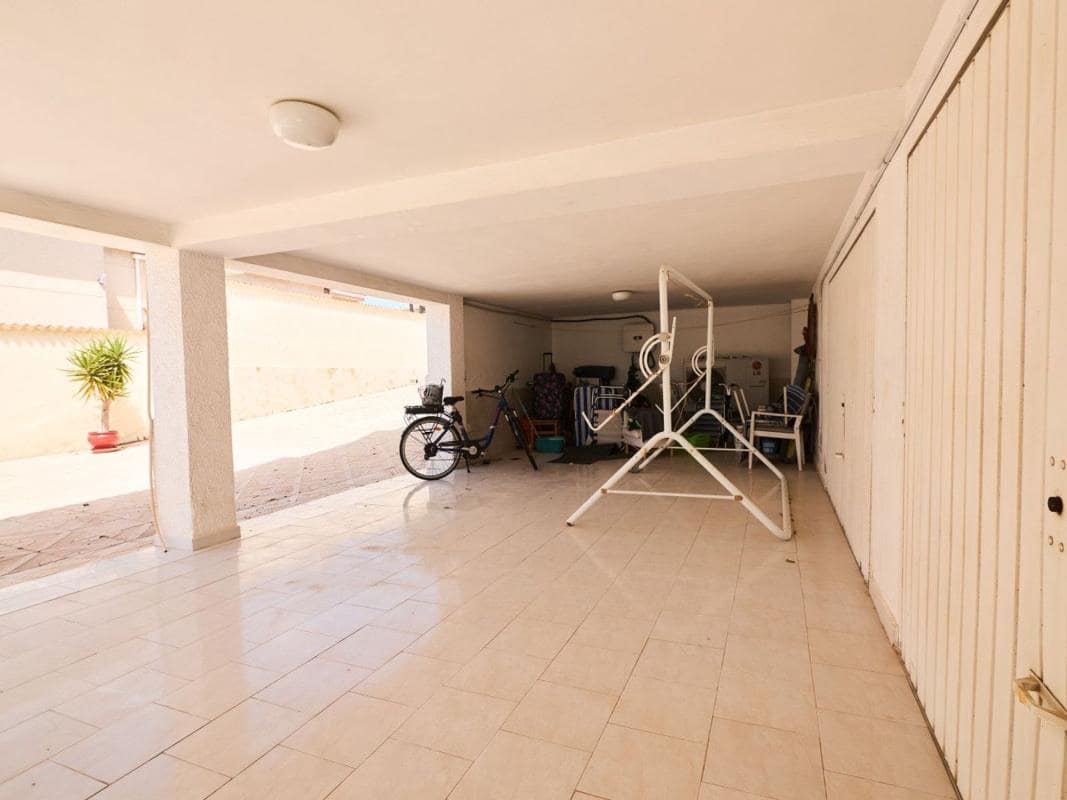 4 soveværelse Villa til salg i Rojales med swimmingpool garage - € 695.000 (Ref: 10181574)