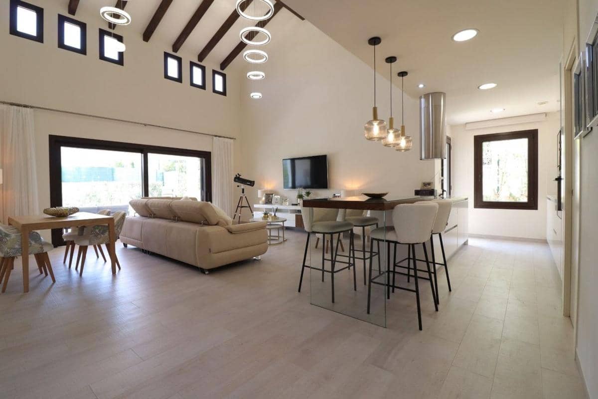 Chalet de 3 habitaciones en Algorfa en venta con piscina garaje - 550.000 € (Ref: 10181581)