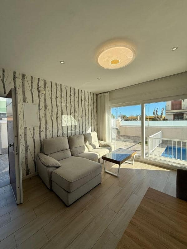4 chambre Villa/Maison à vendre à Pilar de la Horadada avec garage - 469 000 € (Ref: 10181588)