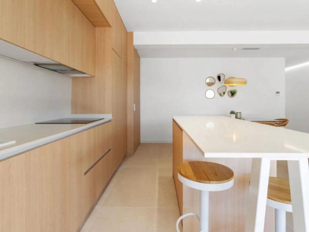 Chalet de 3 habitaciones en Torrevieja en venta con piscina garaje - 459.000 € (Ref: 10181589)