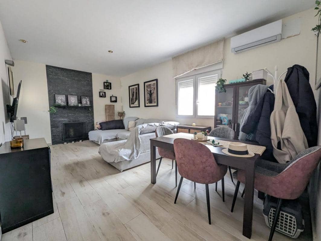 3 quarto Moradia para venda em Torrevieja com piscina - 430 000 € (Ref: 10181593)