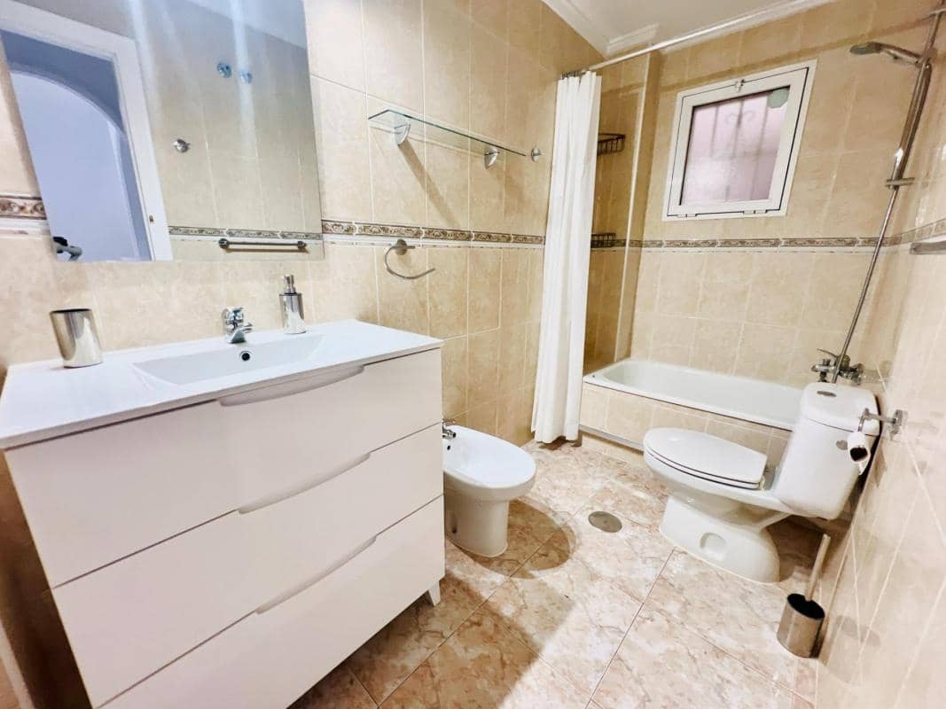 2 Zimmer Apartment zu verkaufen in Torrevieja - 129.000 € (Ref: 10182963)