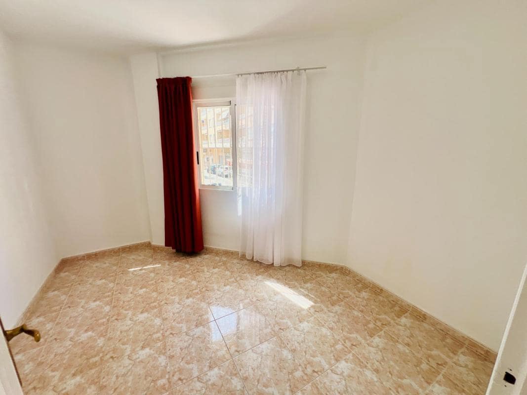 2 Zimmer Apartment zu verkaufen in Torrevieja - 129.000 € (Ref: 10182963)