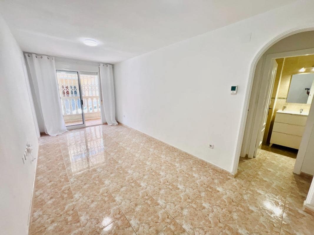 2 Zimmer Apartment zu verkaufen in Torrevieja - 129.000 € (Ref: 10182963)