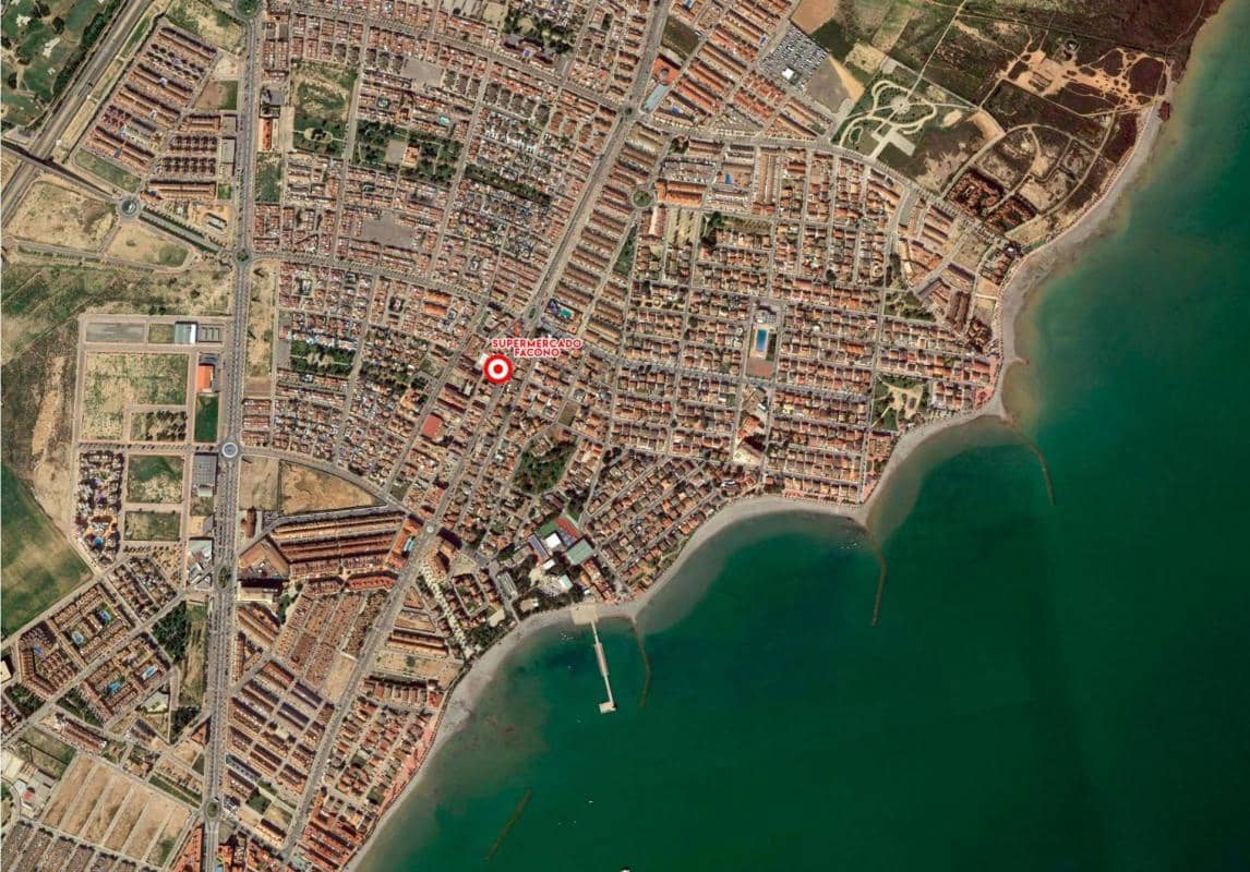 Bedrijf te koop in Los Alcazares - € 4.000.000 (Ref: 10184683)