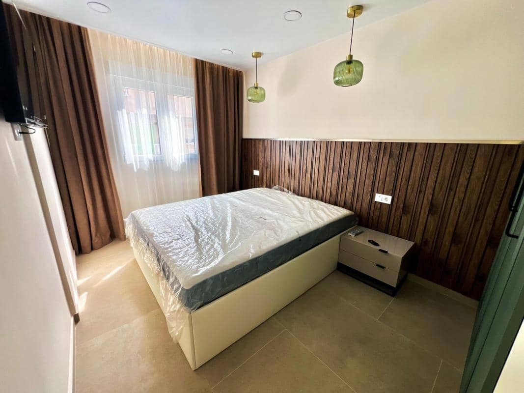 2 soverom Leilighet til salgs i Torrevieja med svømmebasseng garasje - € 187 000 (Ref: 10184759)