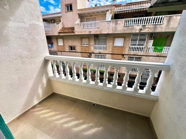 2 soverom Leilighet til salgs i Avenida Habaneras - Curva de Palangre, Torrevieja med svømmebasseng garasje - € 187 000 (Ref: 10184759)