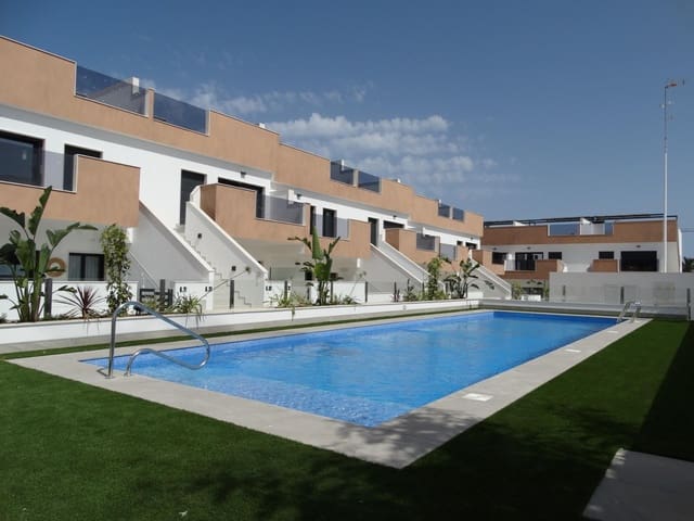 2 soveværelse Bungalow til salg i Pilar de la Horadada ciudad, Pilar de la Horadada med swimmingpool garage - € 245.000 (Ref: 8970564)