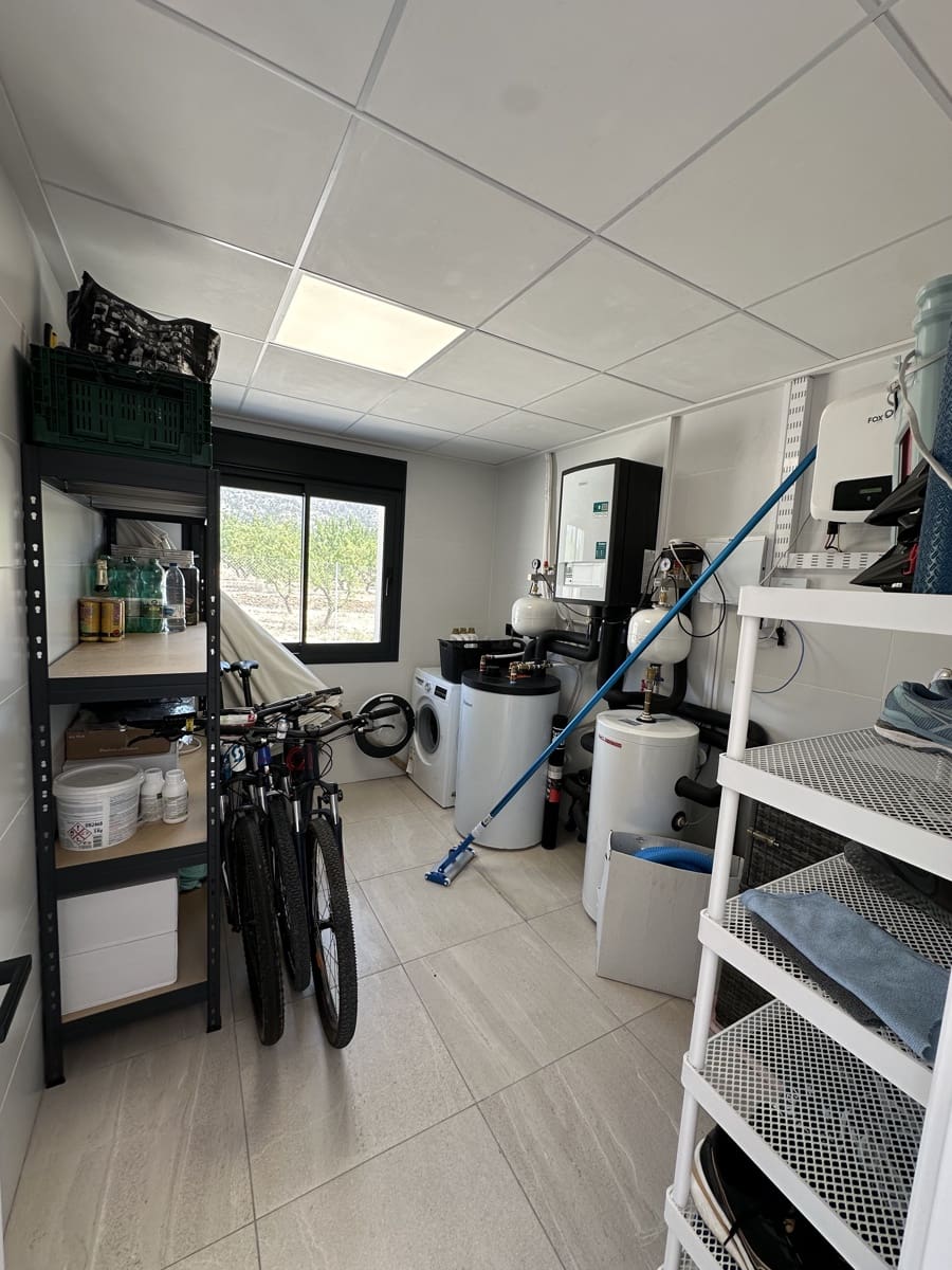 2 soverom Villa til salgs i Pinoso - € 255 000 (Ref: 9327215)