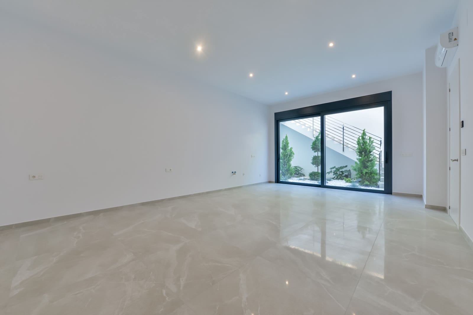 8 sypialnia Willa na sprzedaż w Finestrat - 4 450 000 € (Ref: 9327289)