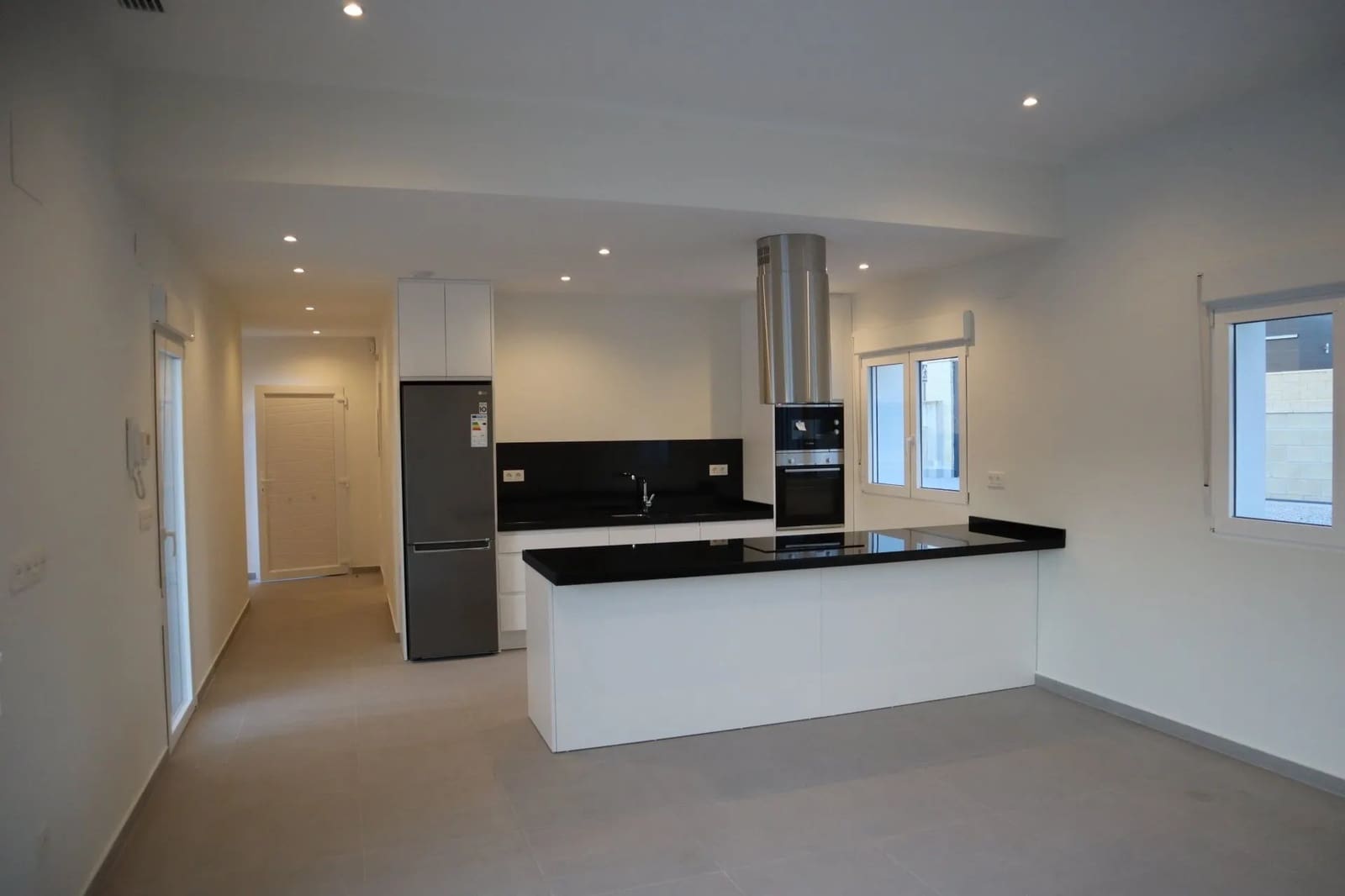 3 soveværelse Villa til salg i La Romana - € 345.000 (Ref: 9327365)