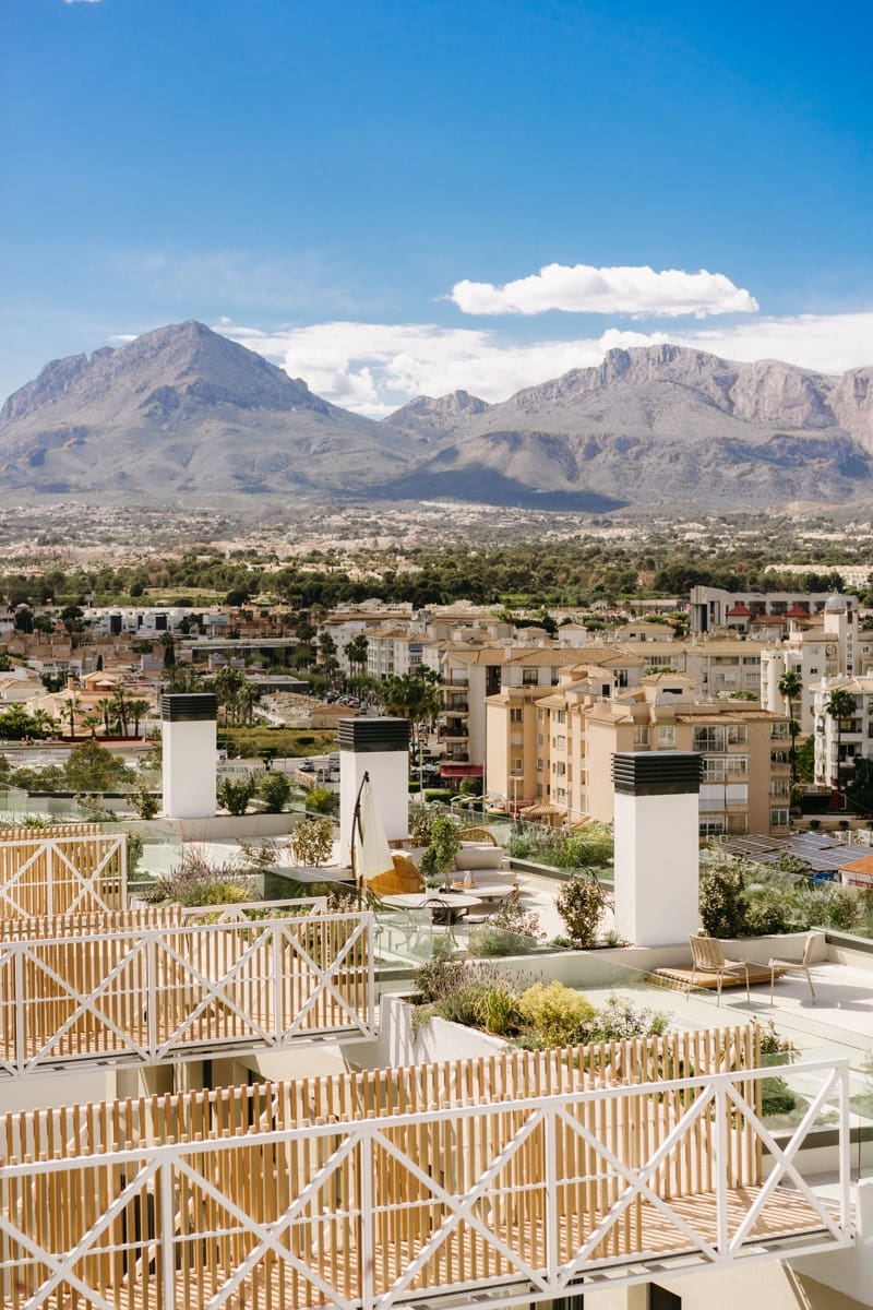 3 bedroom Penthouse for sale in Alfaz del Pi / L'Alfas del Pi with pool - € 850,000 (Ref: 9327374)