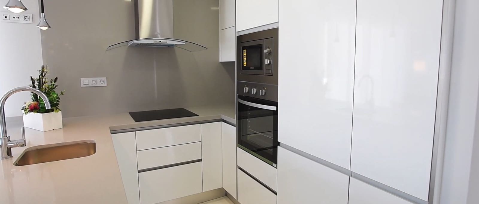 3 Zimmer Villa zu verkaufen in Orihuela Costa - 390.000 € (Ref: 9327583)