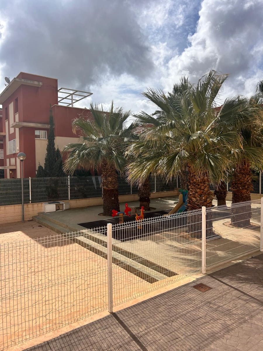 2 sovrum Takvåning till salu i Orihuela Costa med pool garage - 198 500 € (Ref: 9327896)