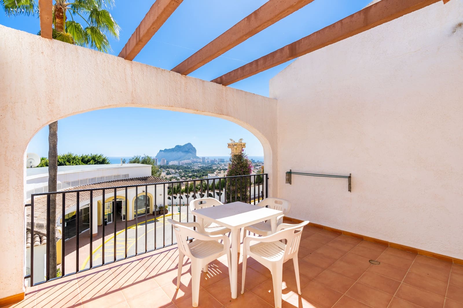 1 slaapkamer Appartement te koop in Calpe / Calp met zwembad - € 180.000 (Ref: 9382273)