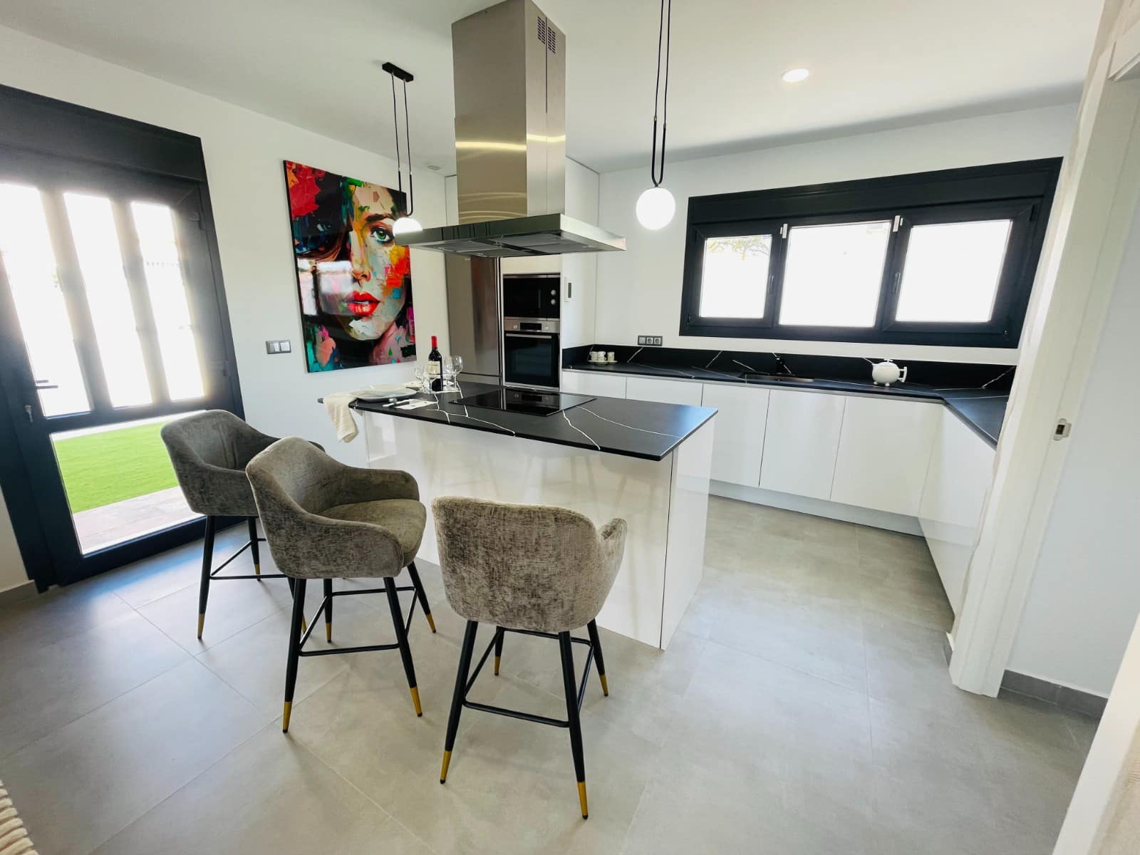 5 chambre Villa/Maison à vendre à Torrevieja - 1 200 000 € (Ref: 9451974)