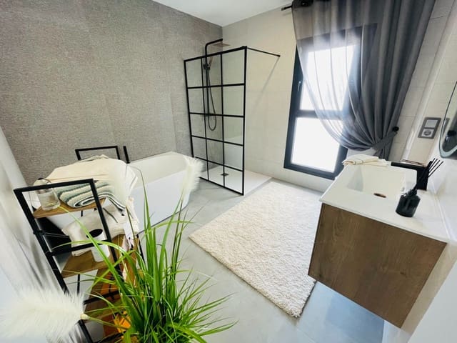 5 sypialnia Willa na sprzedaż w Aguas Nuevas, Torrevieja - 1 200 000 € (Ref: 9451974)