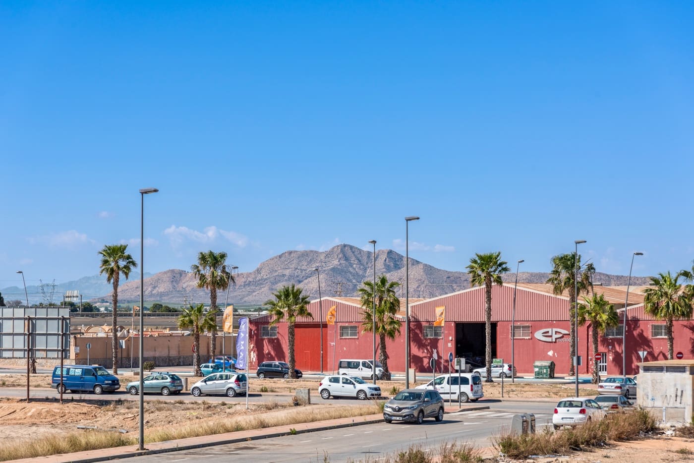 3 bedroom Villa for sale in Los Alcazares - € 499,900 (Ref: 9488133)