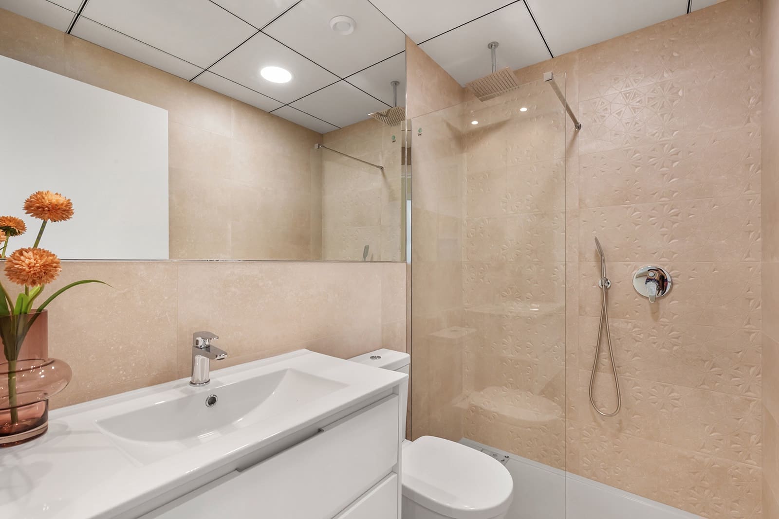 Bungalow de 3 habitaciones en Los Alcázares en venta con piscina - 399.000 € (Ref: 9573822)