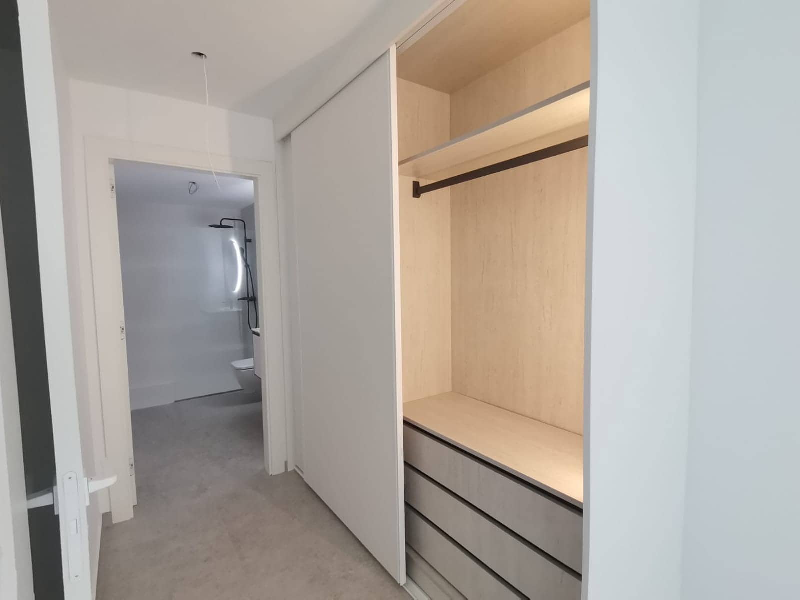 3 soverom Leilighet til salgs i Torrevieja med svømmebasseng - € 300 000 (Ref: 9699603)
