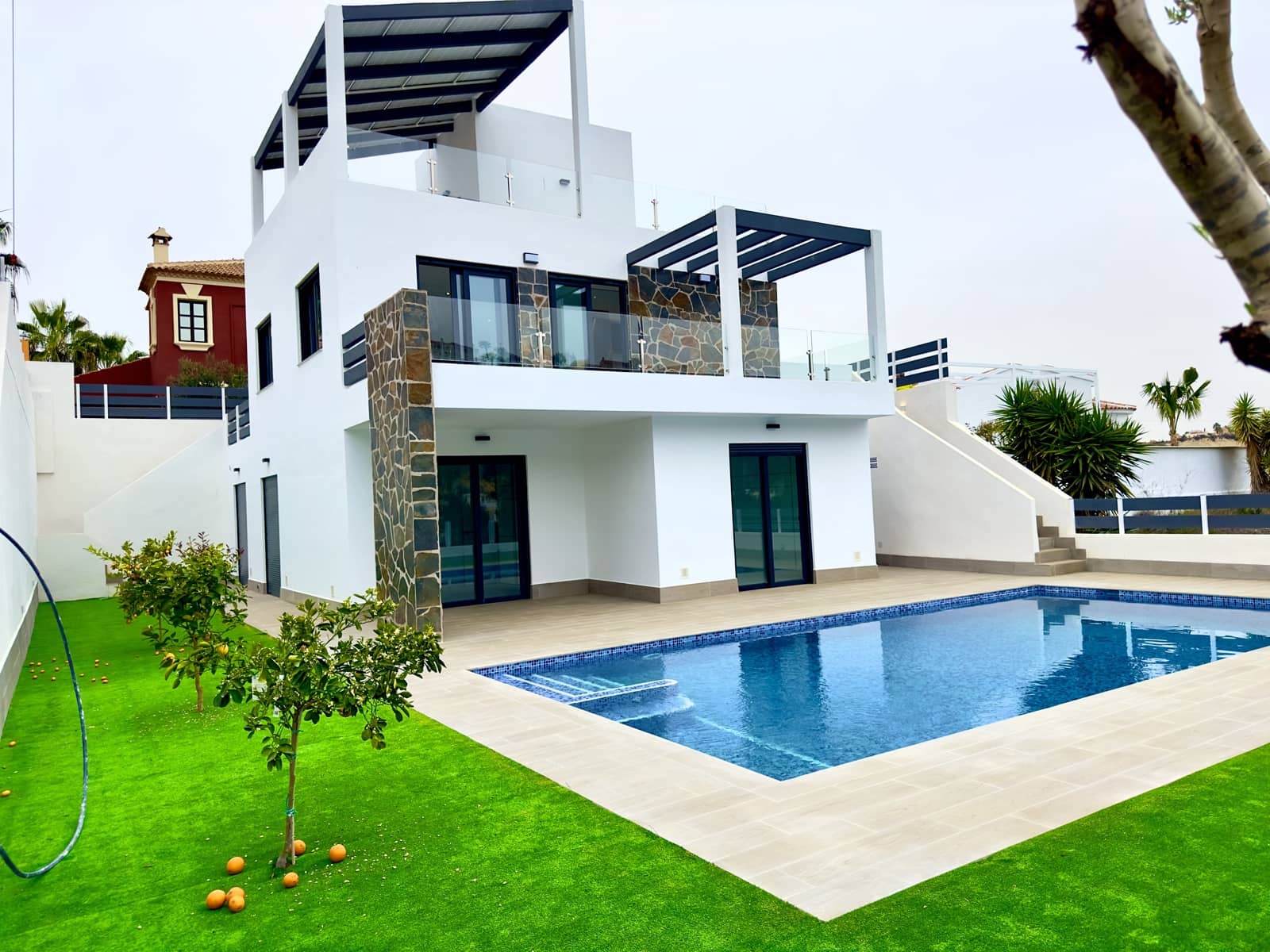 4 Zimmer Villa zu verkaufen in Ciudad Quesada - 834.000 € (Ref: 9704456)