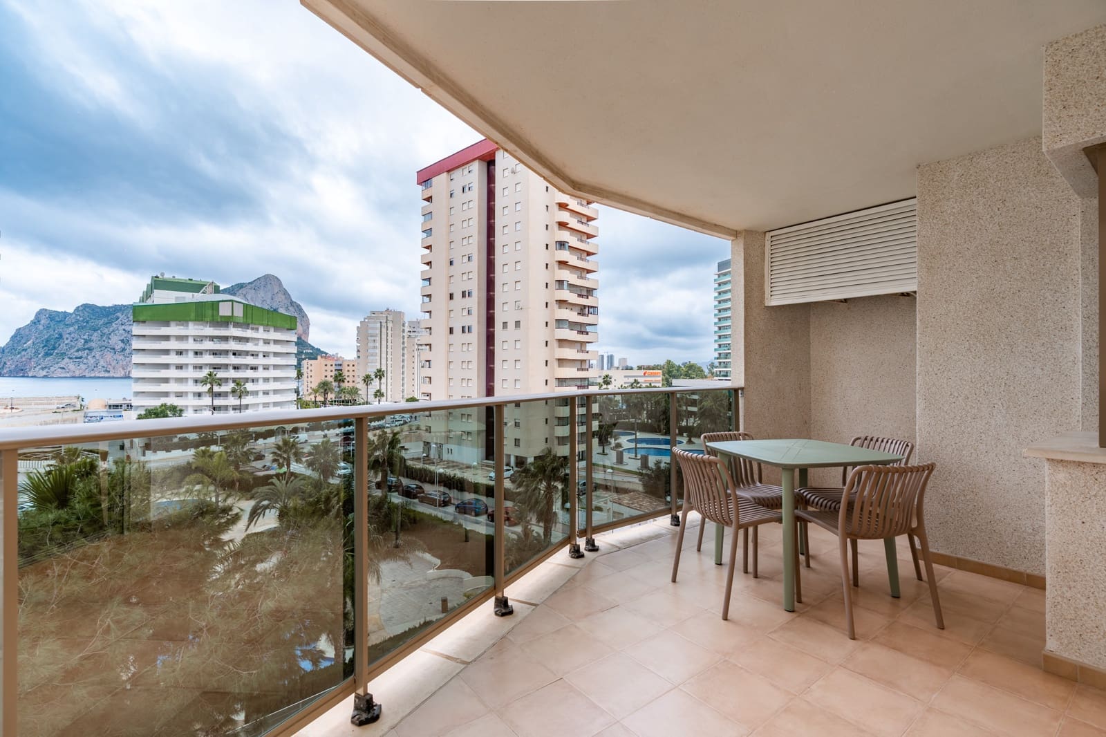 2 sypialnia Apartament na sprzedaż w Calpe / Calp z basenem - 295 000 € (Ref: 9786958)